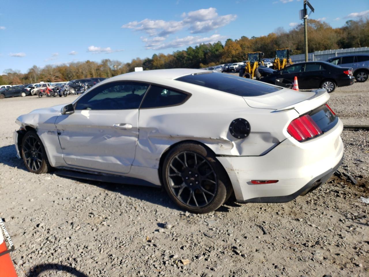 2018 FORD MUSTANG GT - Image 2
