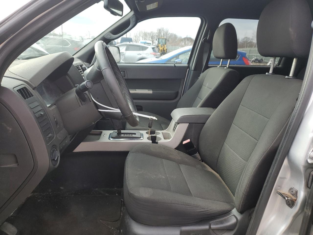 2010 FORD ESCAPE XLT - Фото 7
