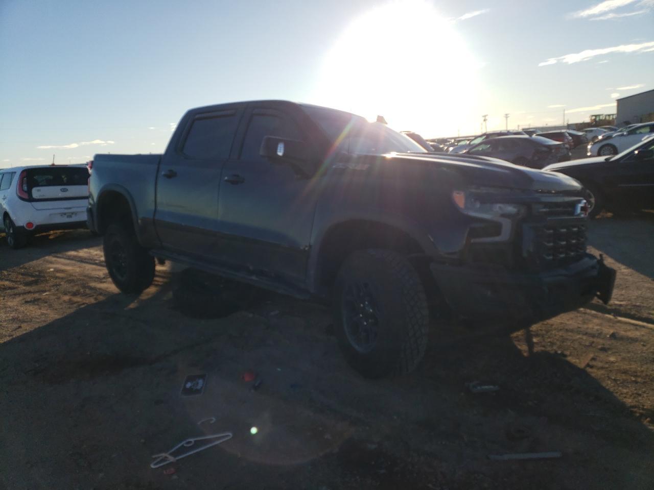2023 CHEVROLET SILVERADO - Фото 4
