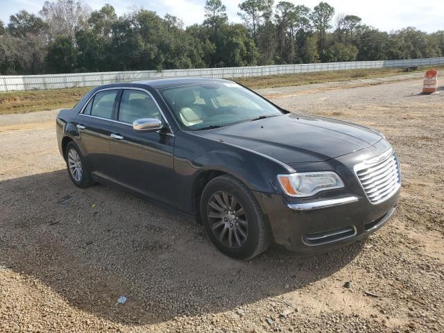 2014 Chrysler 300 - Image 4