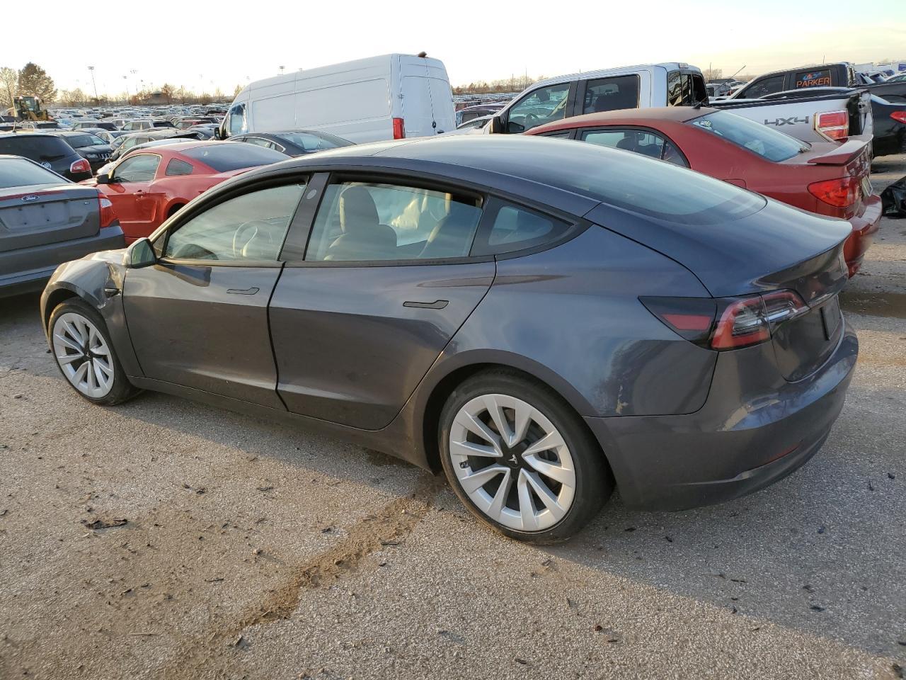 2022 TESLA MODEL 3 - Image 2