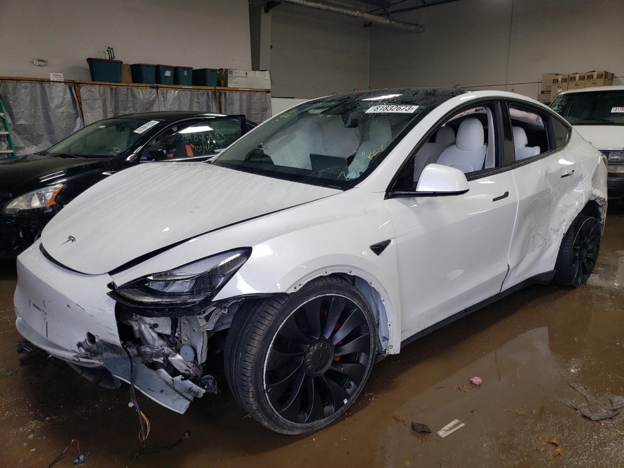 2022 TESLA MODEL Y