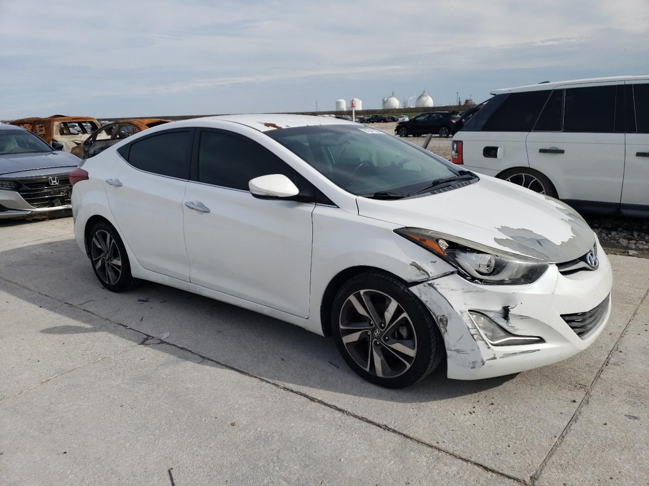 2015 HYUNDAI ELANTRA SE - Фото 4