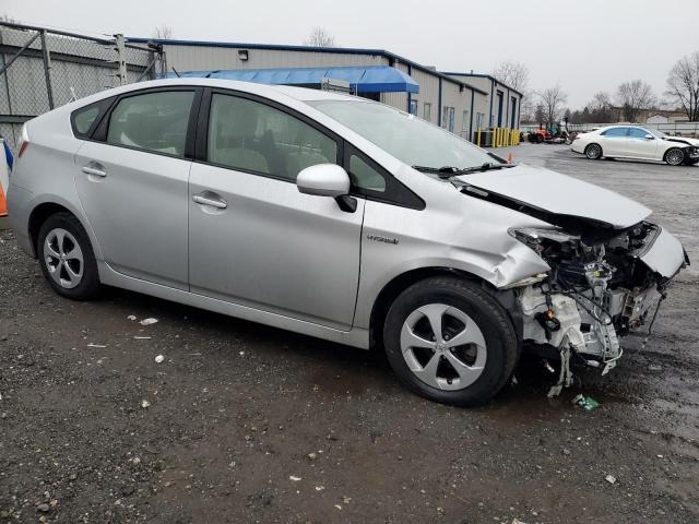 2015 Toyota Prius - Фото 4