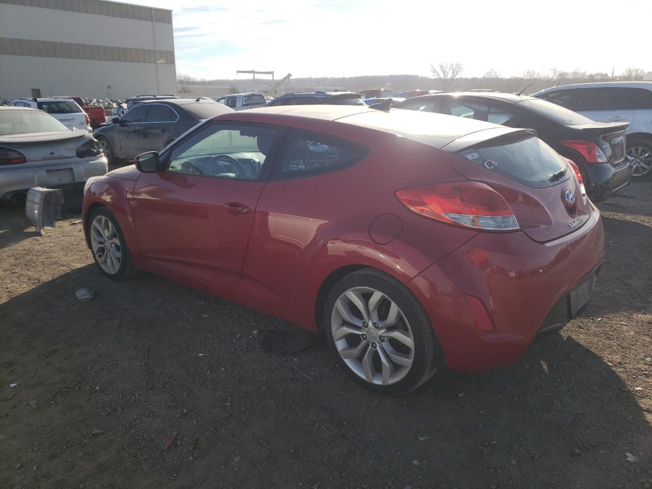 2013 HYUNDAI VELOSTER - Фото 2