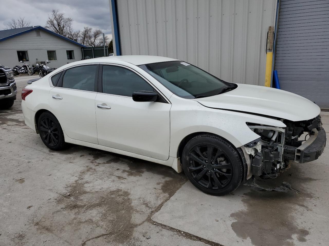 2017 NISSAN ALTIMA 2.5 - Фото 4