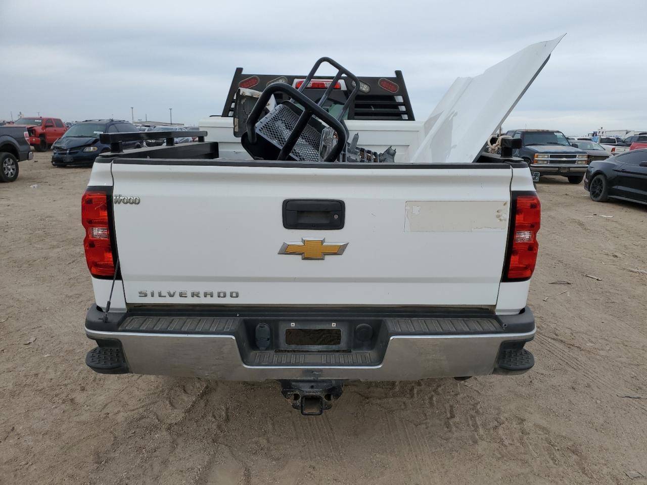 2018 CHEVROLET SILVERADO - Фото 6