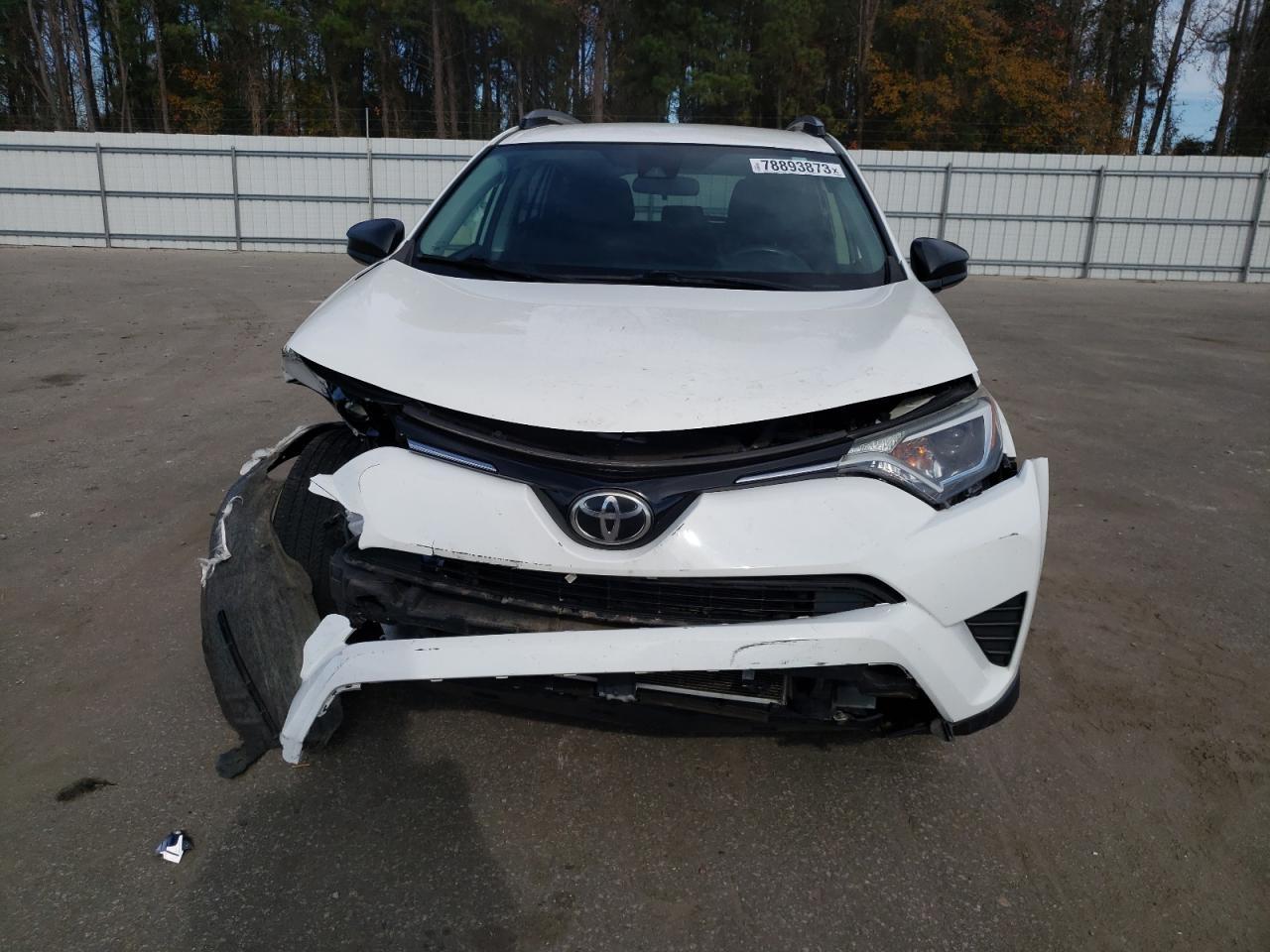 2017 TOYOTA RAV4 LE - Image 5