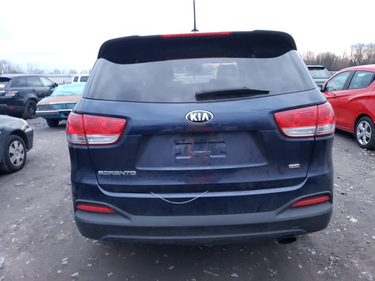 2016 KIA SORENTO LX - Image 6