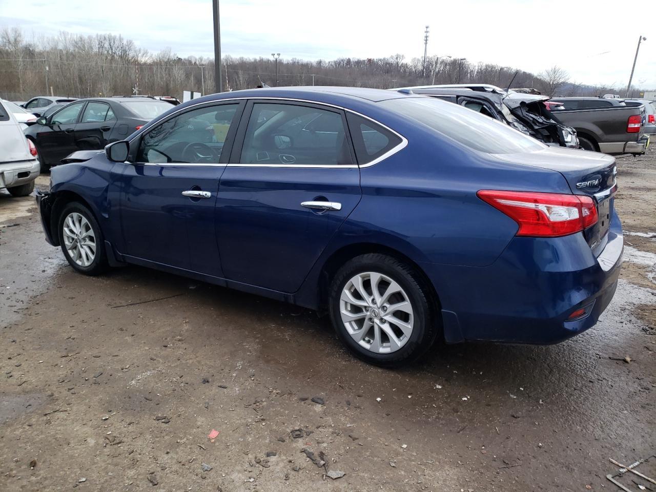 2018 NISSAN SENTRA S - Фото 2