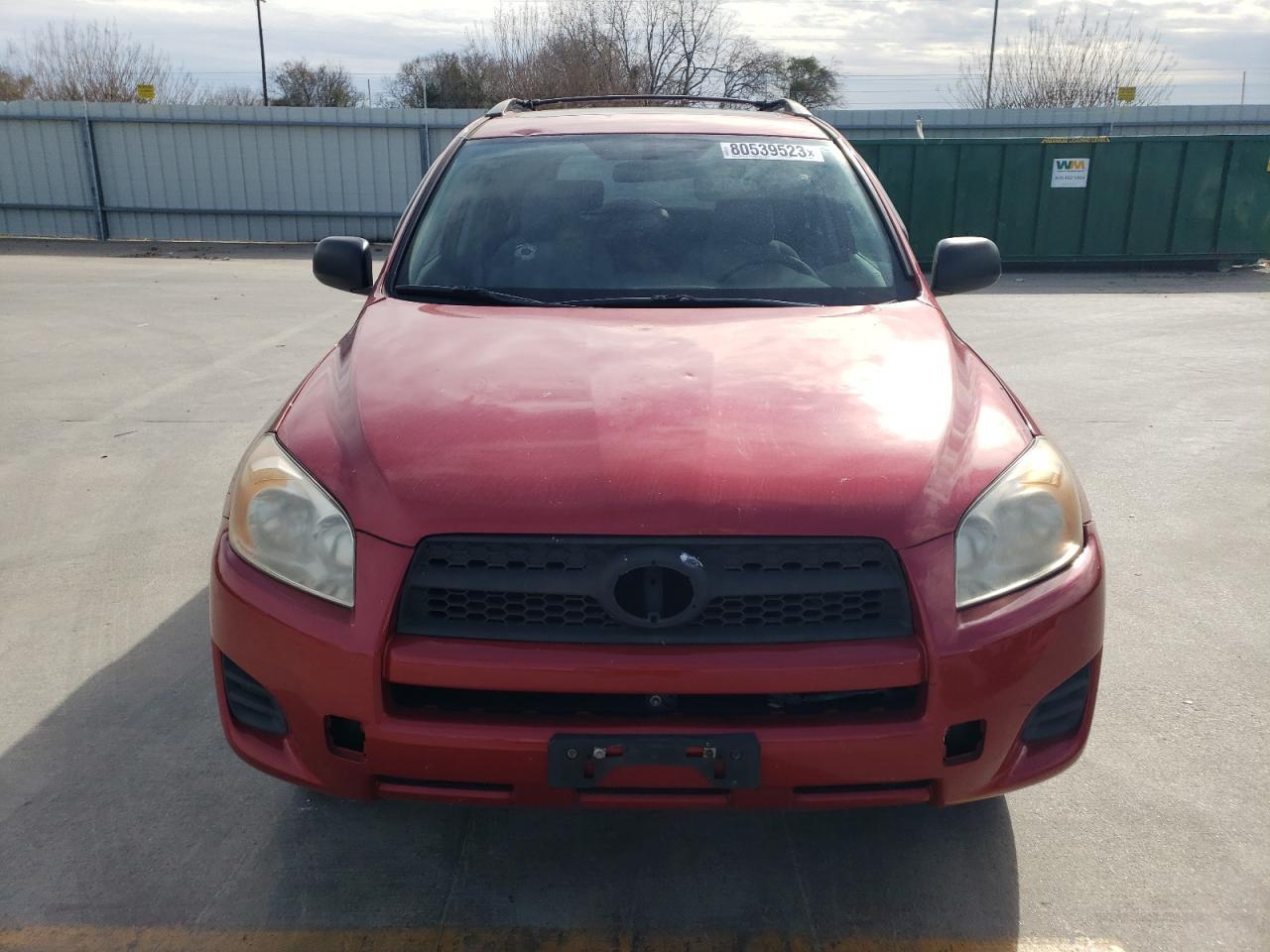 2011 TOYOTA RAV4 - Image 5