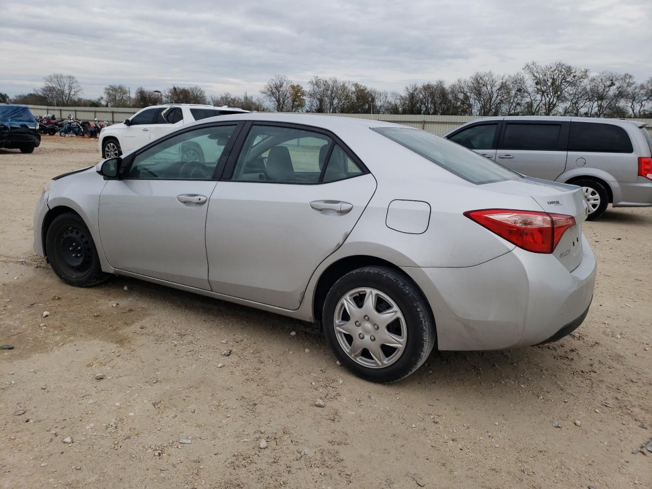2018 TOYOTA COROLLA L - Image 2