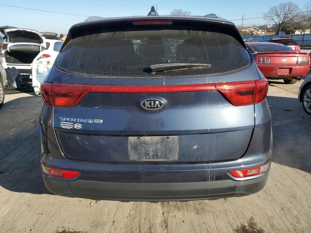 2017 KIA SPORTAGE L - Image 6