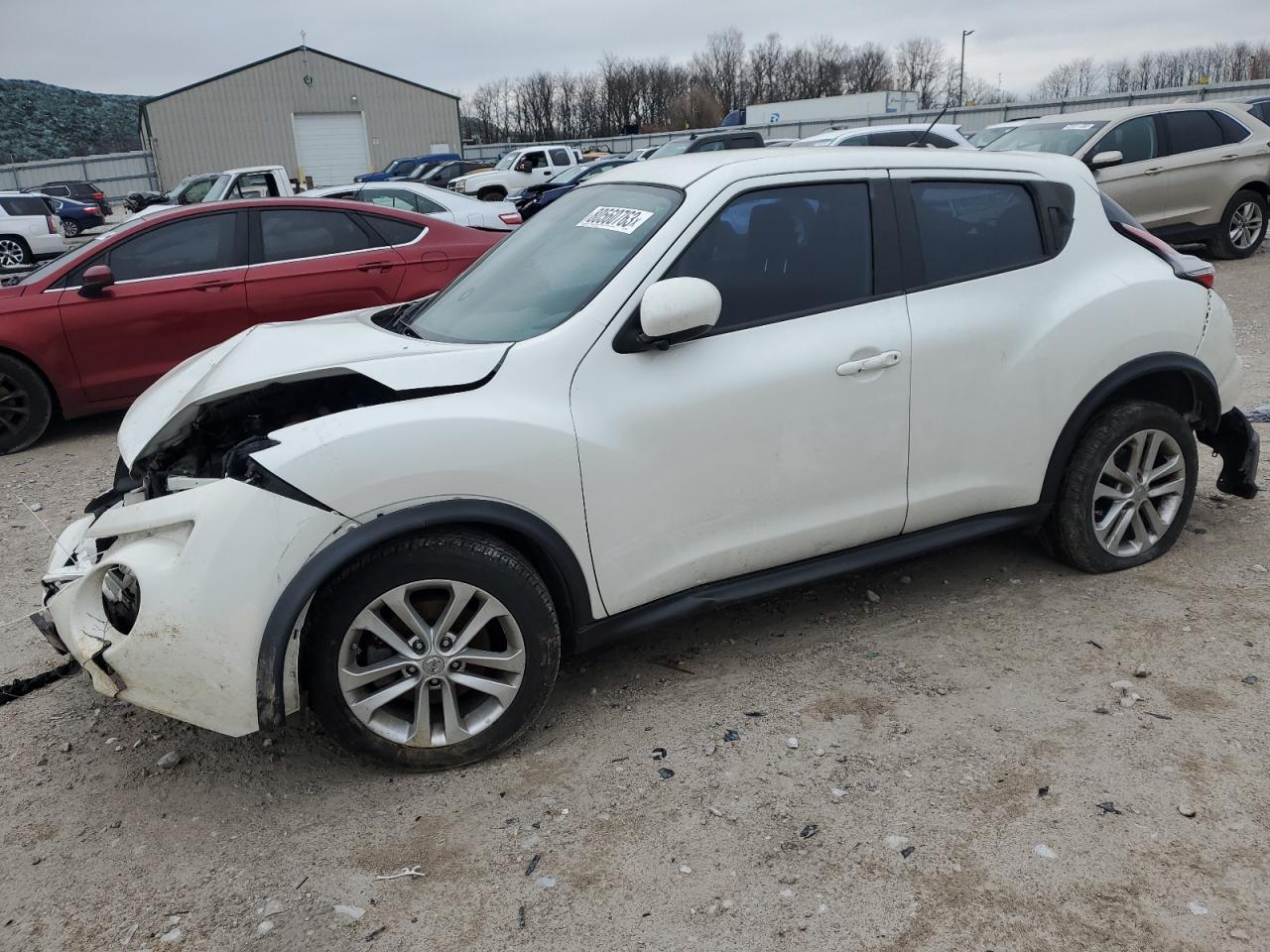 2016 NISSAN JUKE S