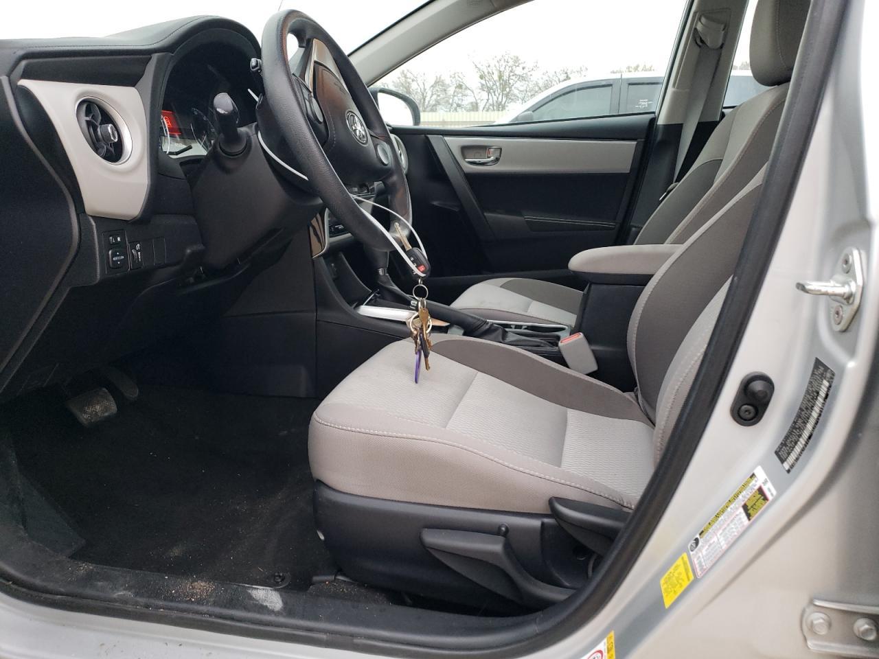 2018 TOYOTA COROLLA L - Image 7