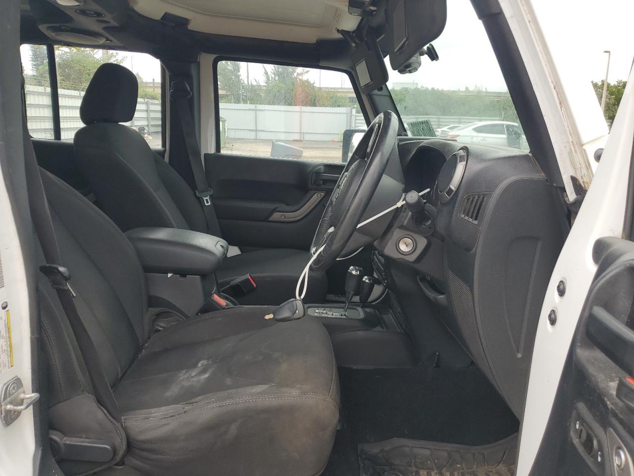 2014 JEEP WRANGLER U - Фото 7