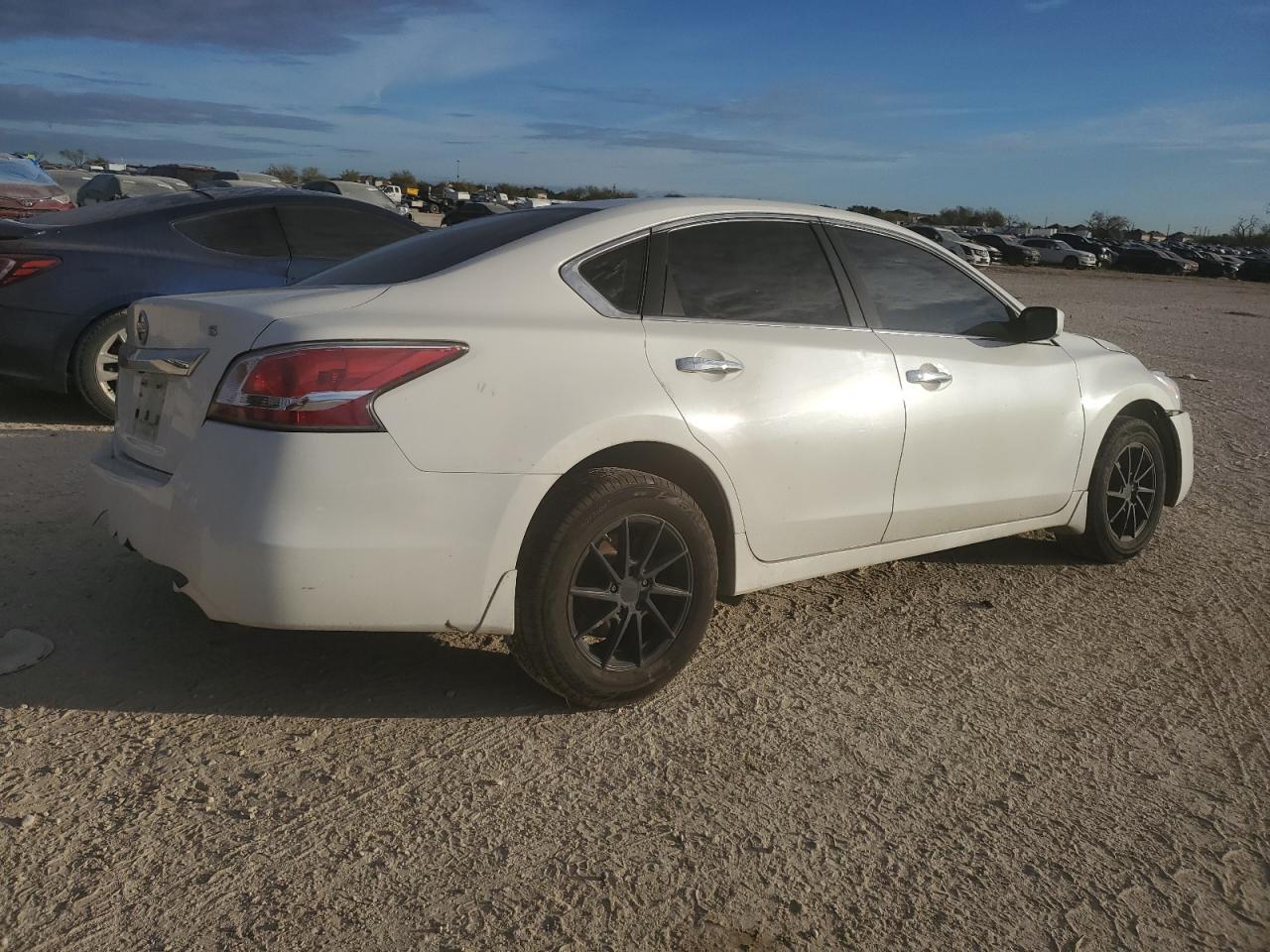 2015 NISSAN ALTIMA 2.5 - Image 3