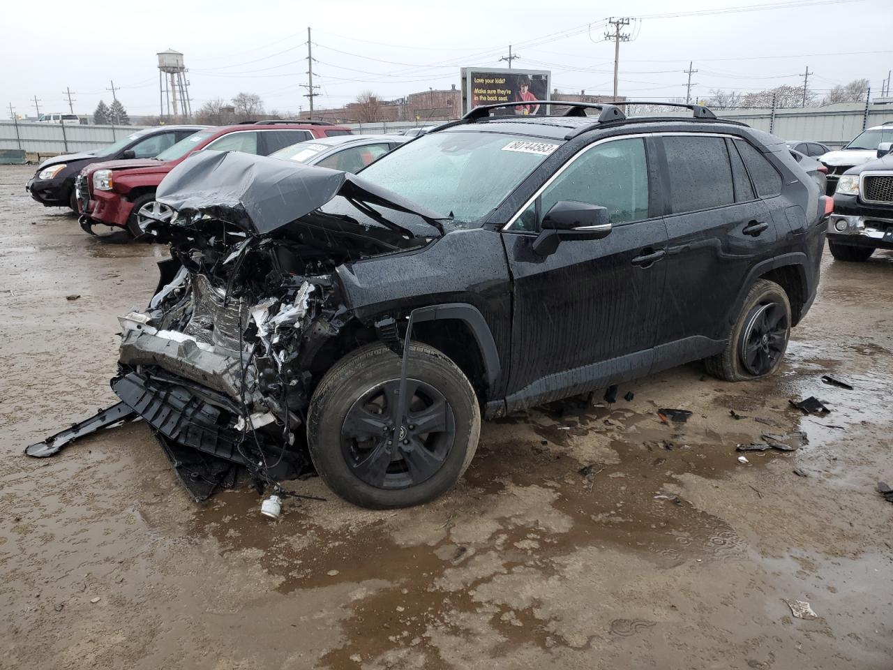 2021 TOYOTA RAV4 XLE car image