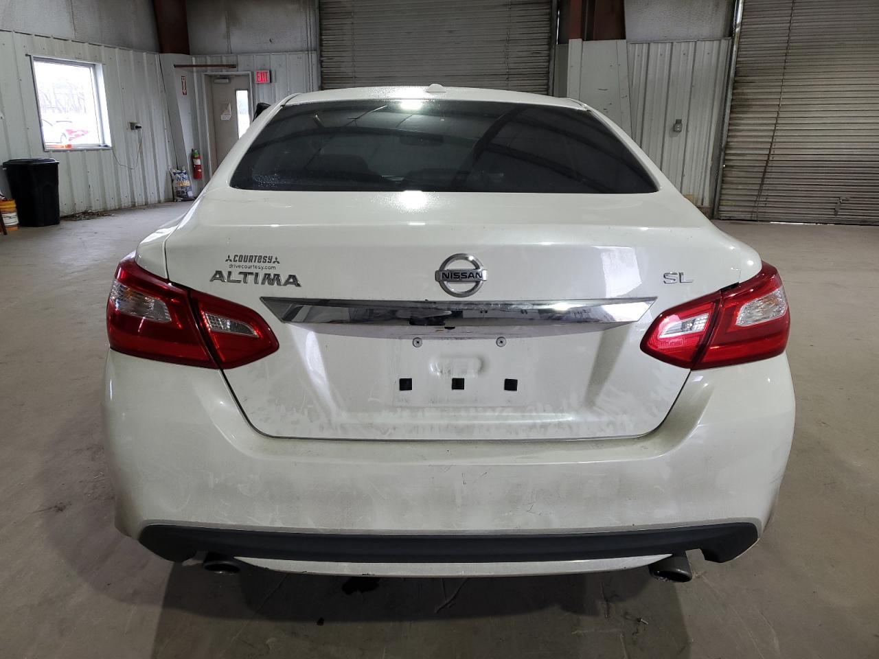 2017 NISSAN ALTIMA 2.5 - Image 6