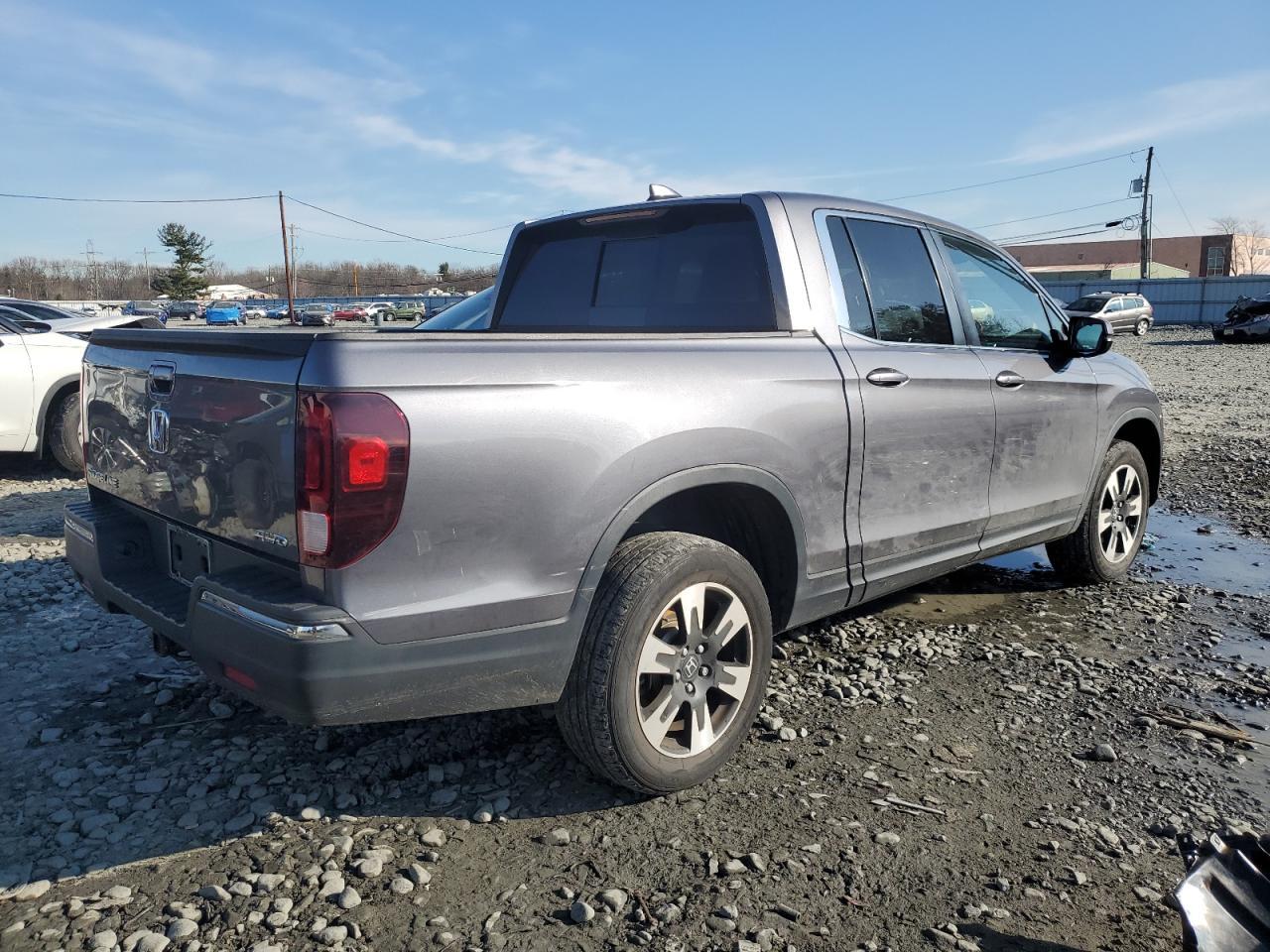2020 HONDA RIDGELINE - Image 3
