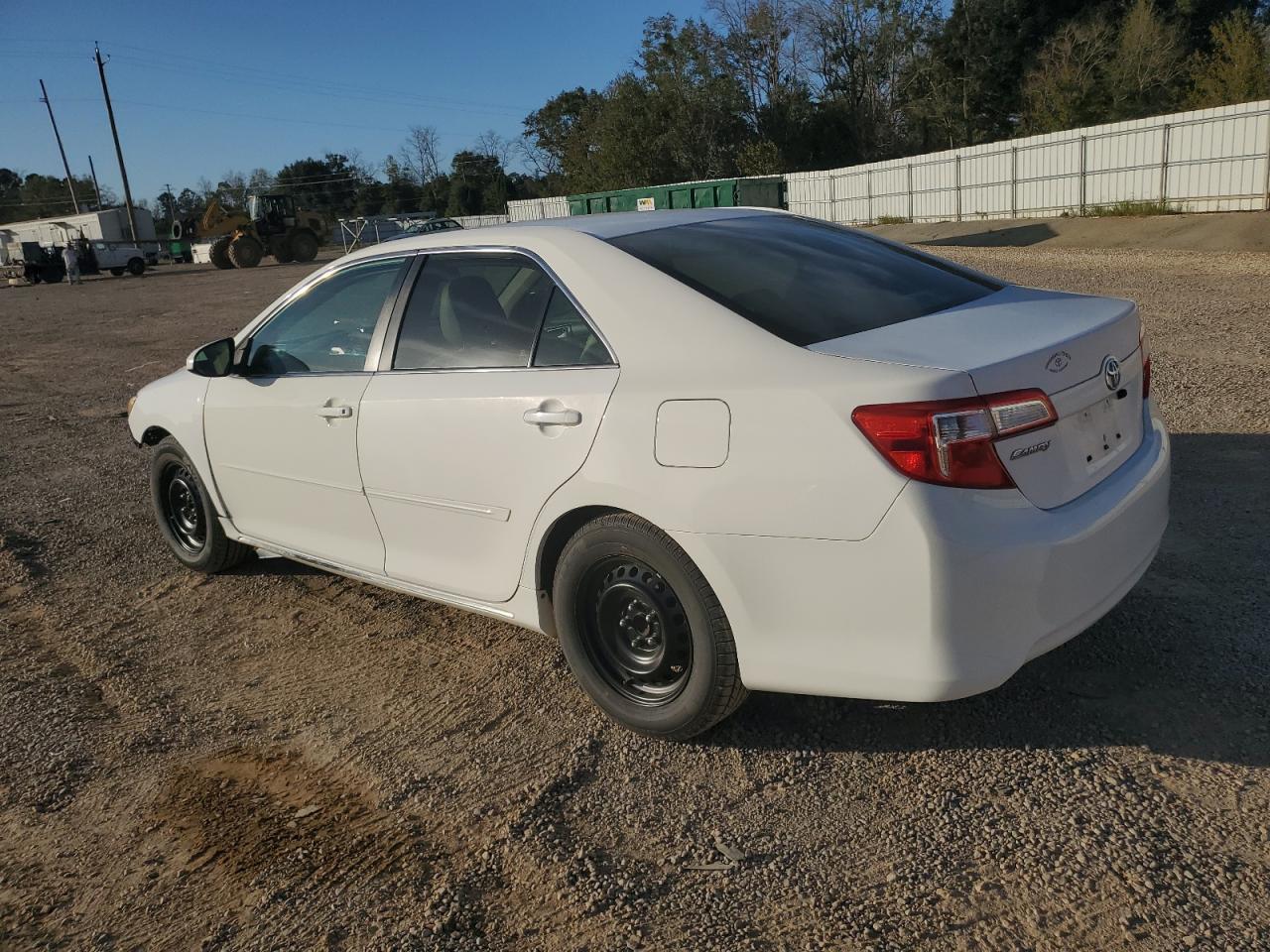 2013 TOYOTA CAMRY L - Image 2