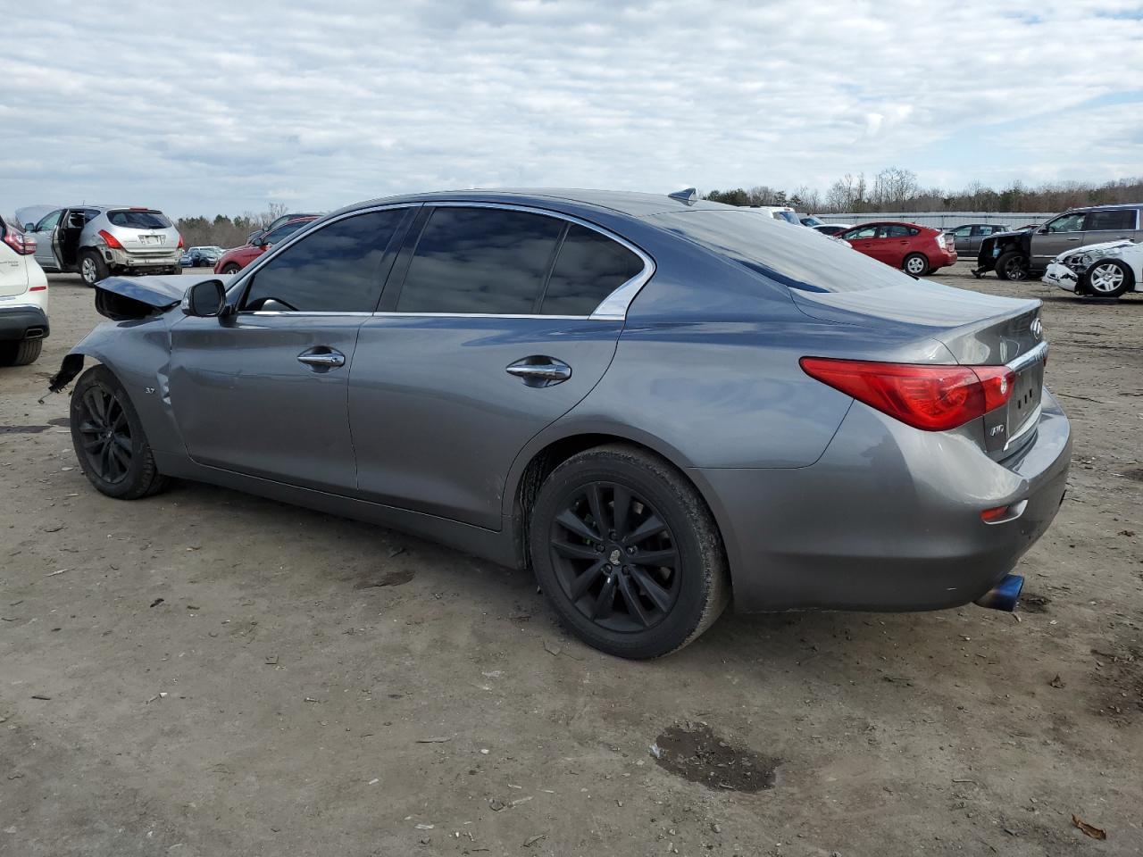 2015 INFINITI Q50 BASE - Фото 2
