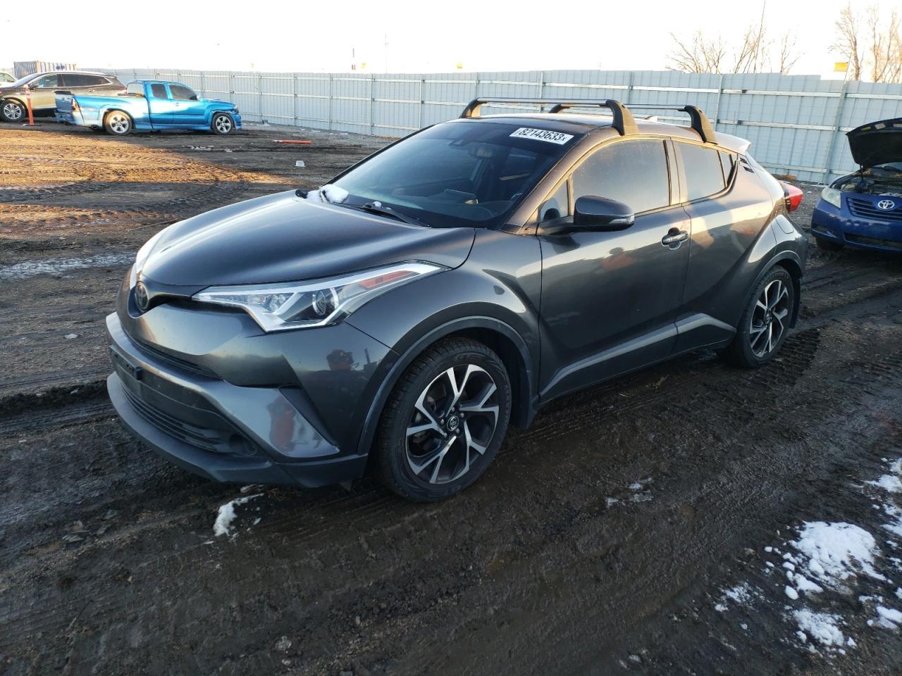 2018 TOYOTA C-HR XLE car image