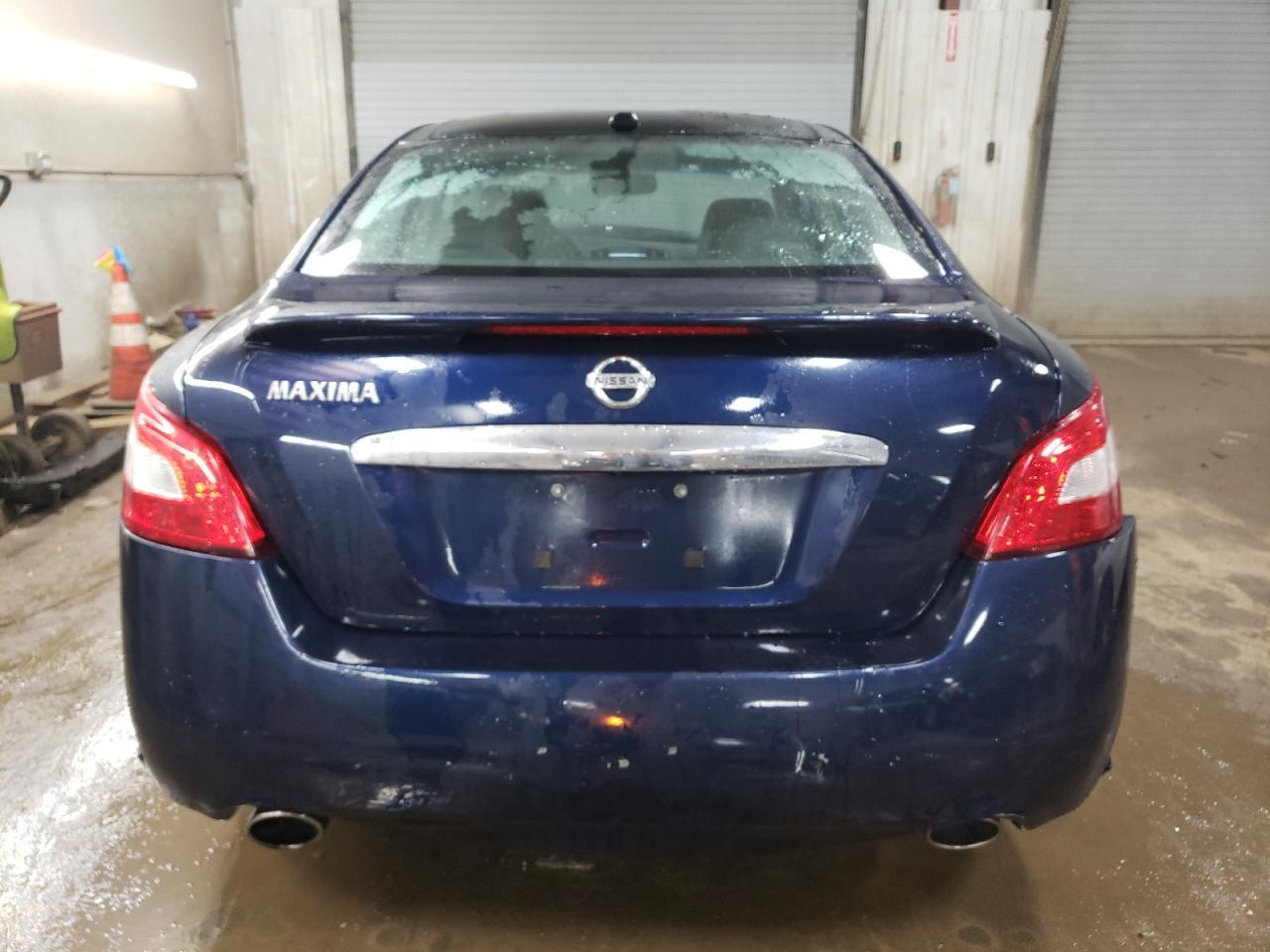 2011 NISSAN MAXIMA S - Image 6