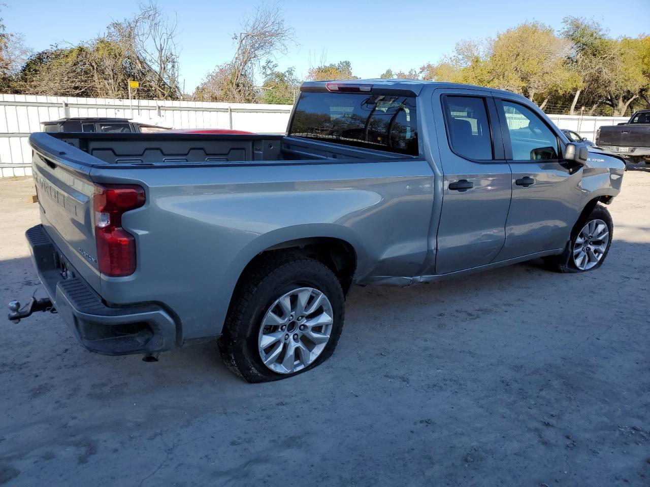 2023 CHEVROLET SILVERADO - Image 3