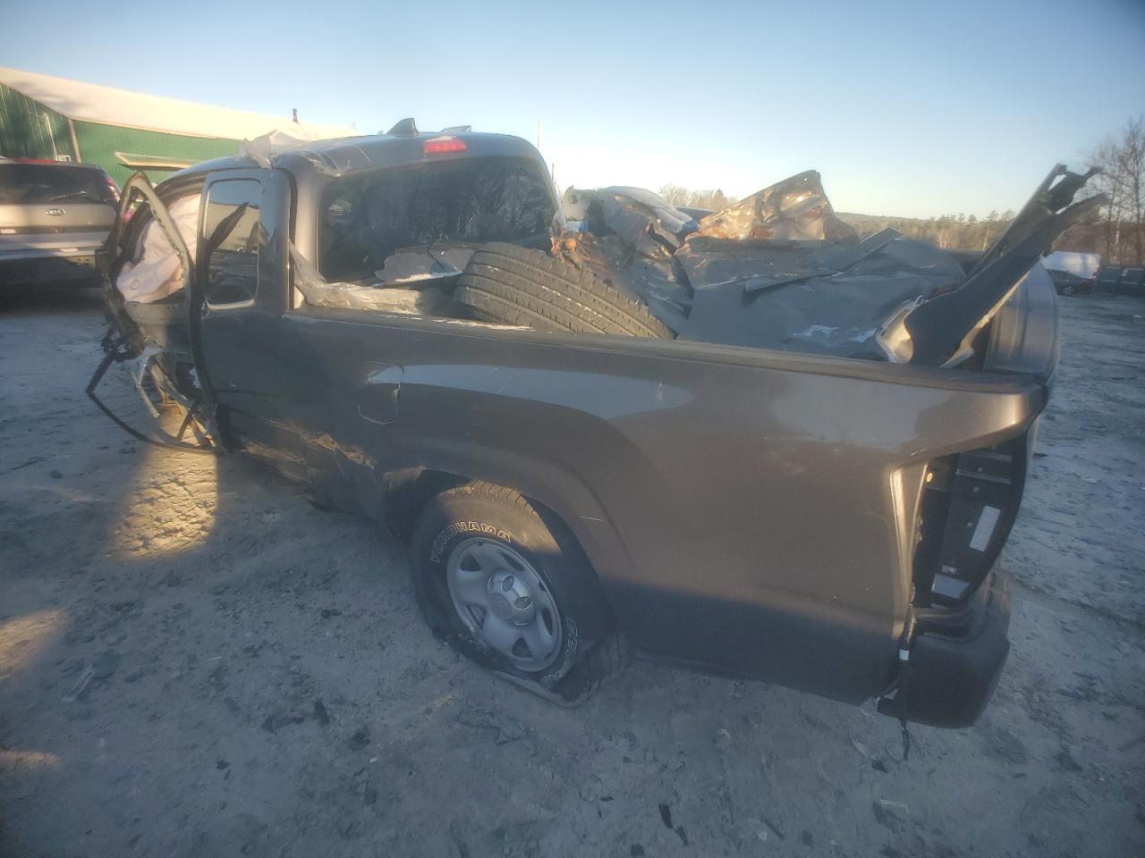 2017 TOYOTA TACOMA ACC - Фото 2