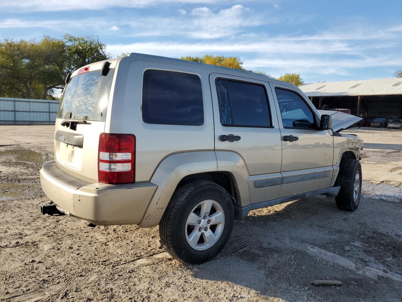 2011 JEEP LIBERTY SP - Фото 3