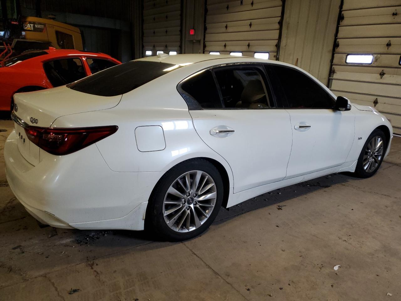 2019 INFINITI Q50 LUXE - Image 3