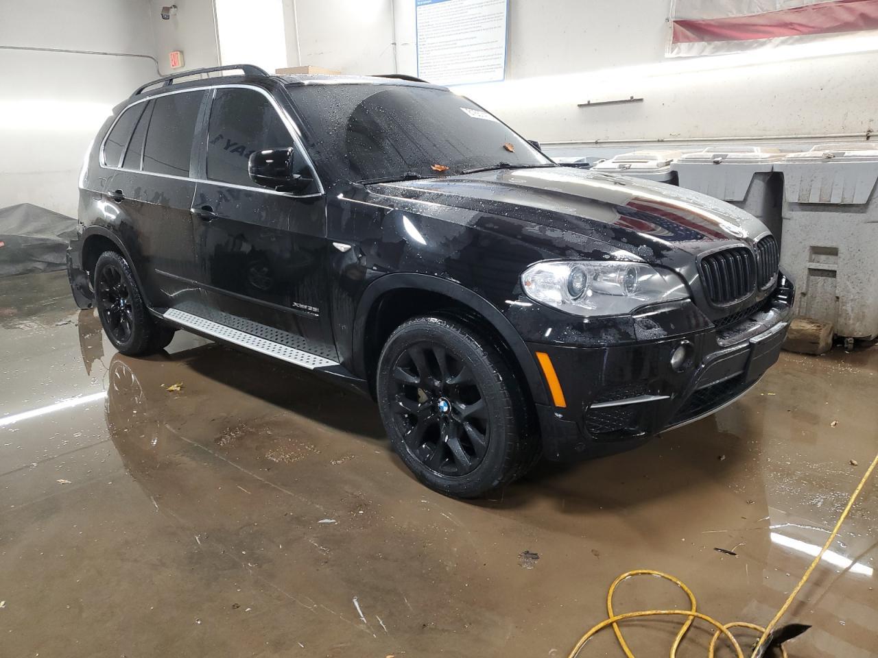 2013 BMW X5 XDRIVE3 - Image 4