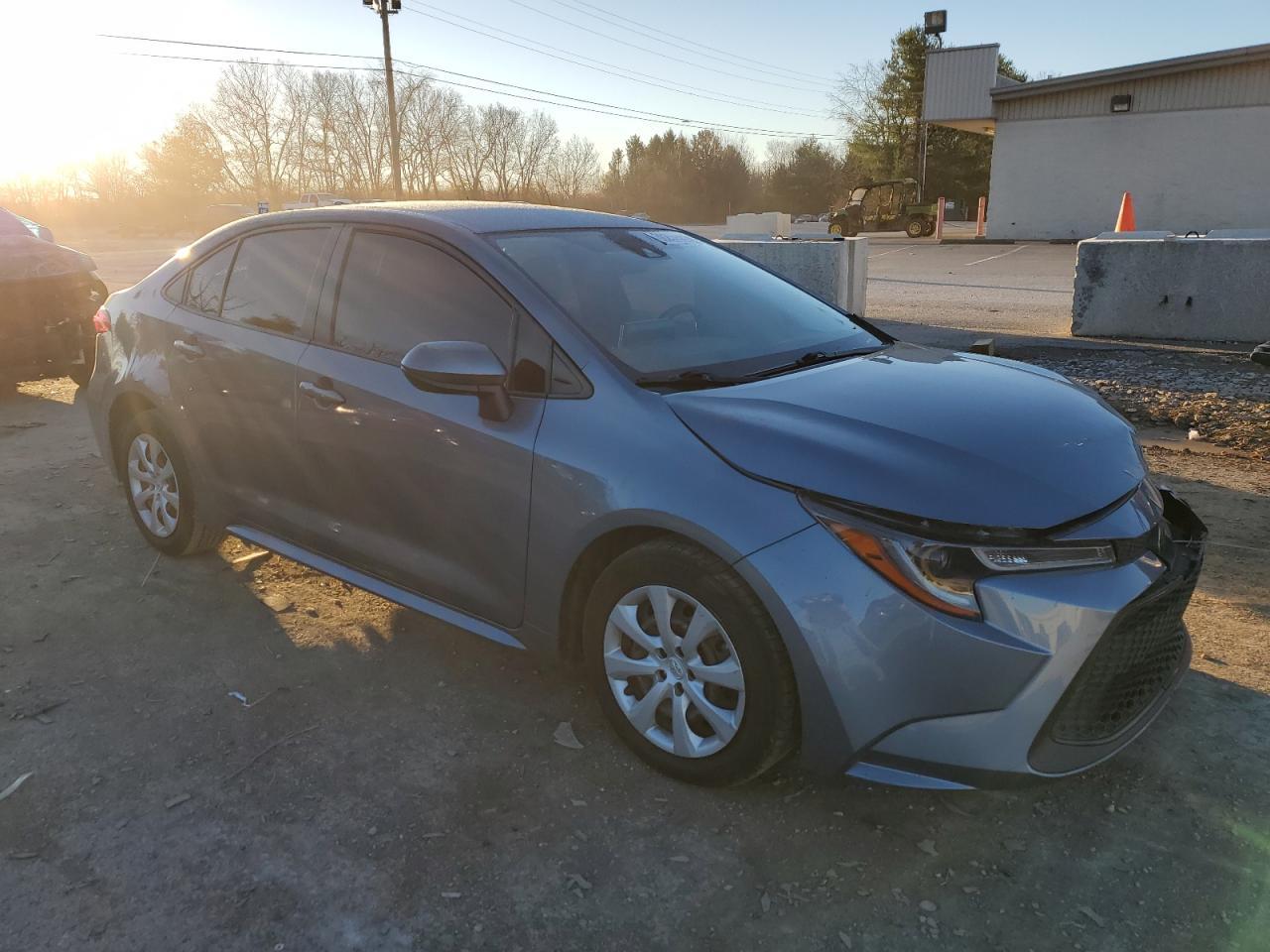2020 TOYOTA COROLLA LE - Image 4