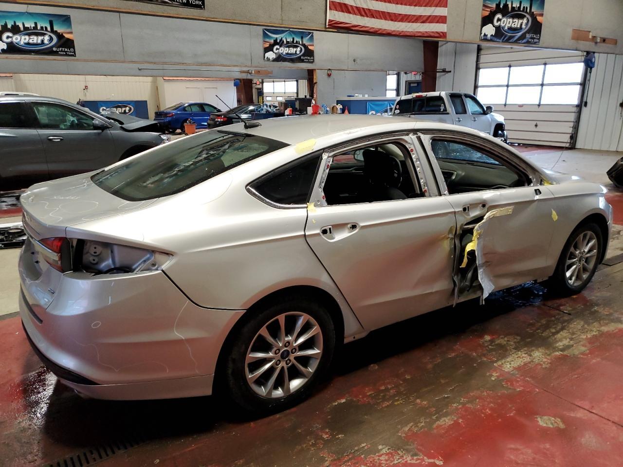 2017 FORD FUSION SE - Фото 3