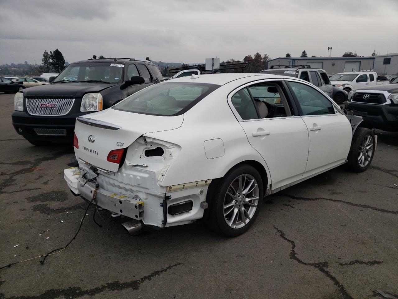 2012 INFINITI G37 BASE - Image 3