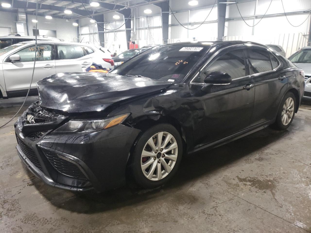 2022 TOYOTA CAMRY SE car image