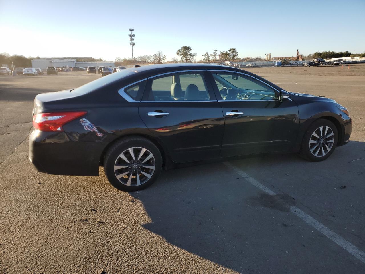 2017 NISSAN ALTIMA 2.5 - Image 3