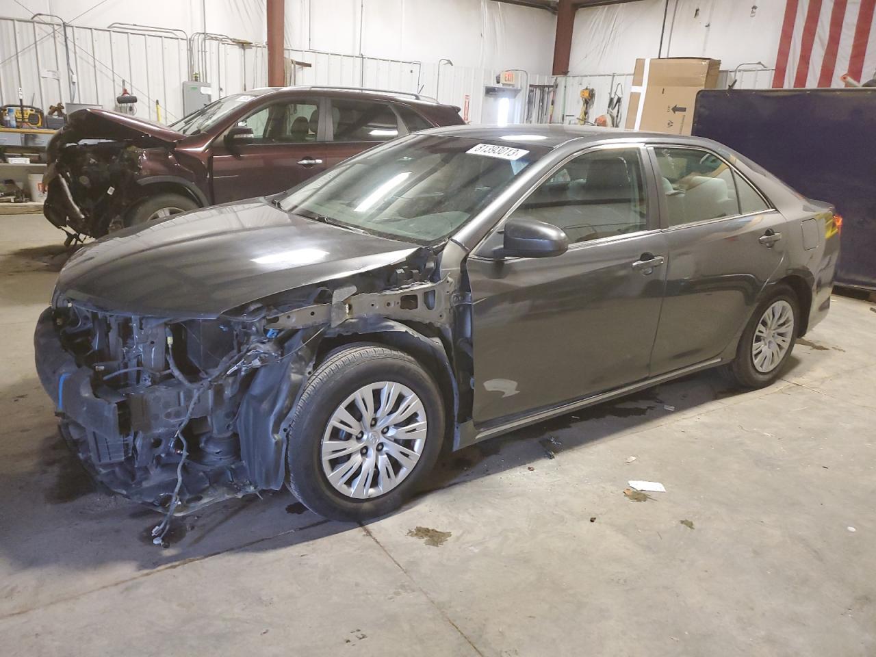 2013 TOYOTA CAMRY L