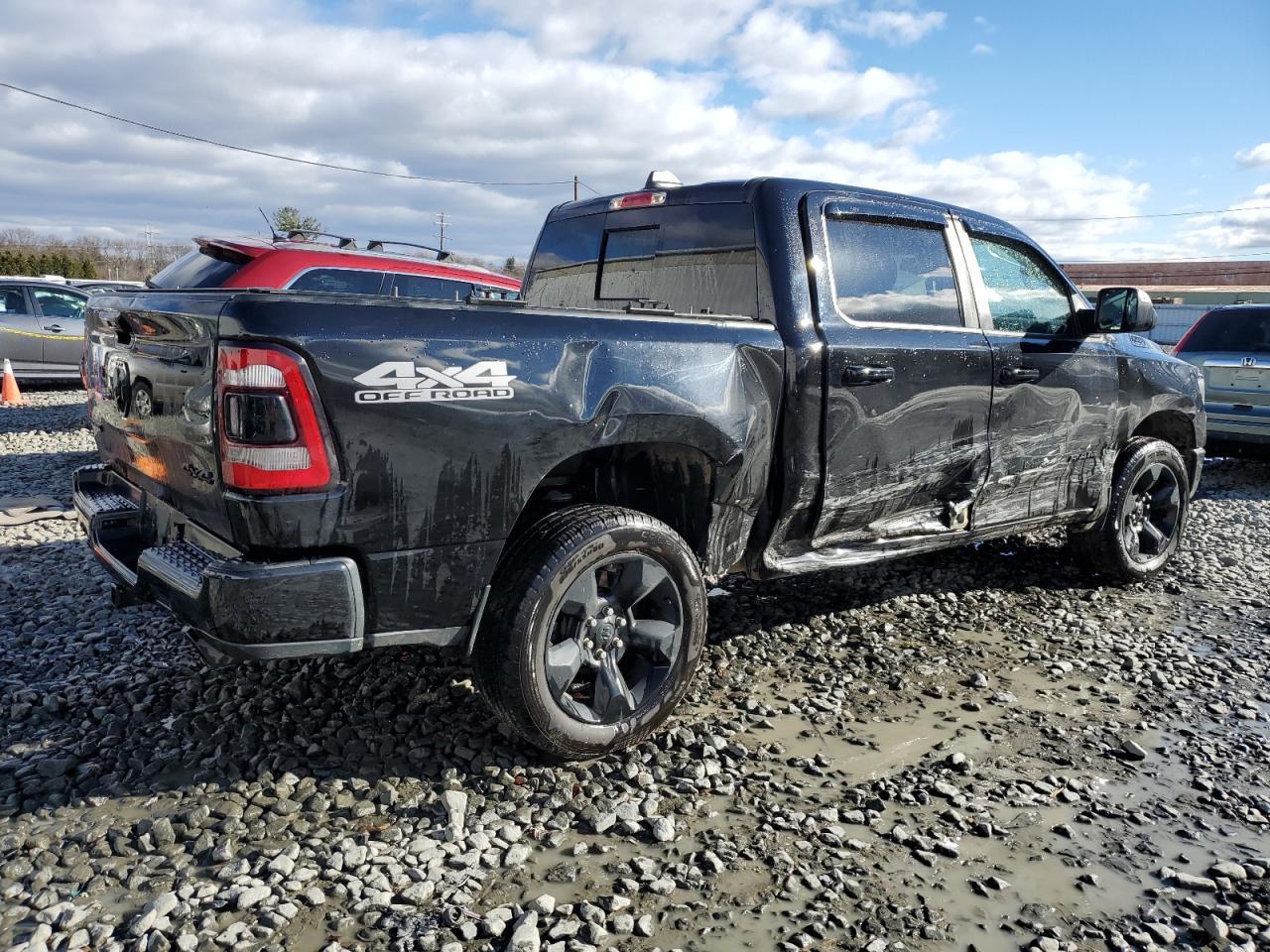 2019 RAM 1500 BIG H - Фото 3