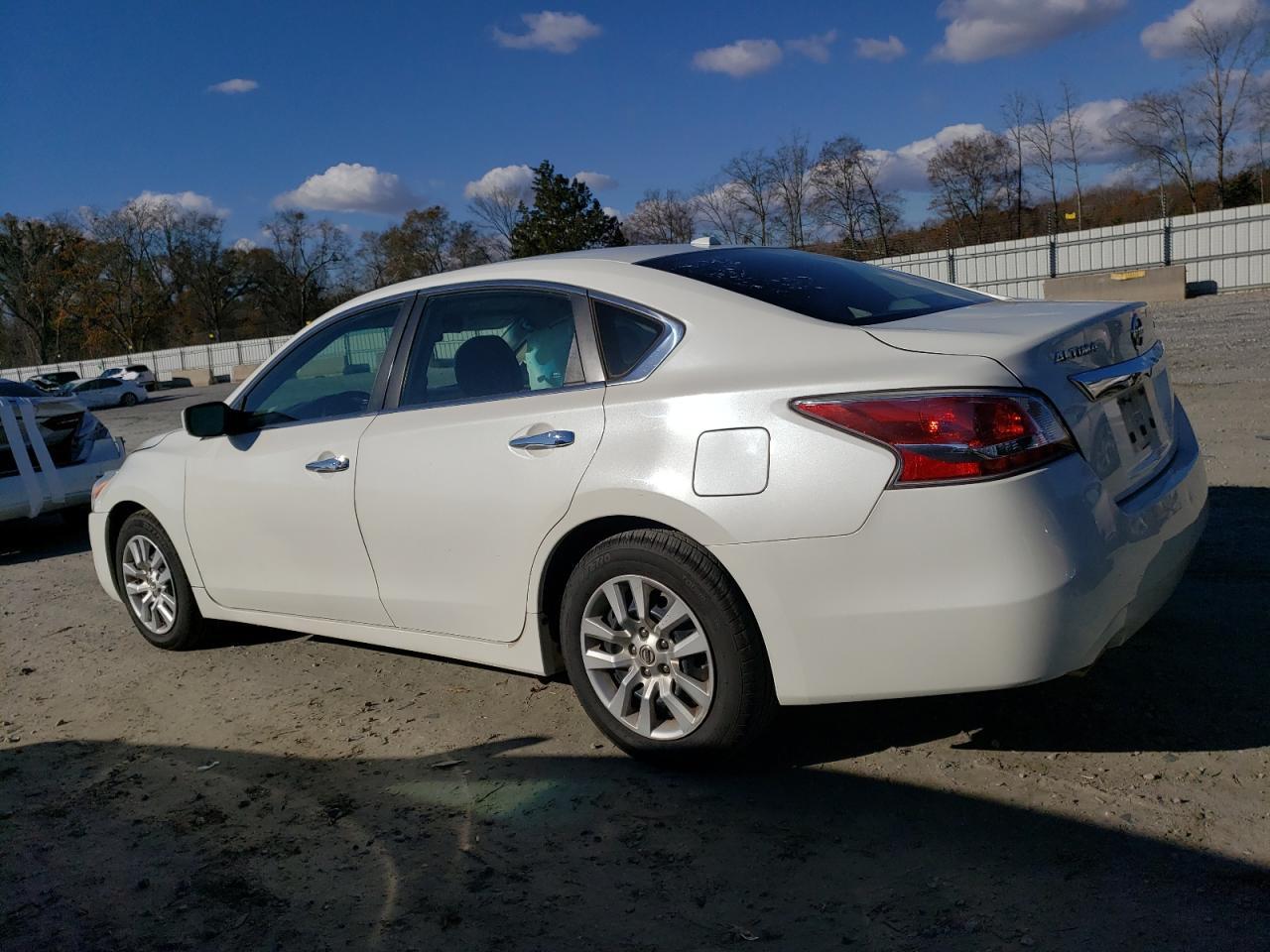 2015 NISSAN ALTIMA 2.5 - Фото 2