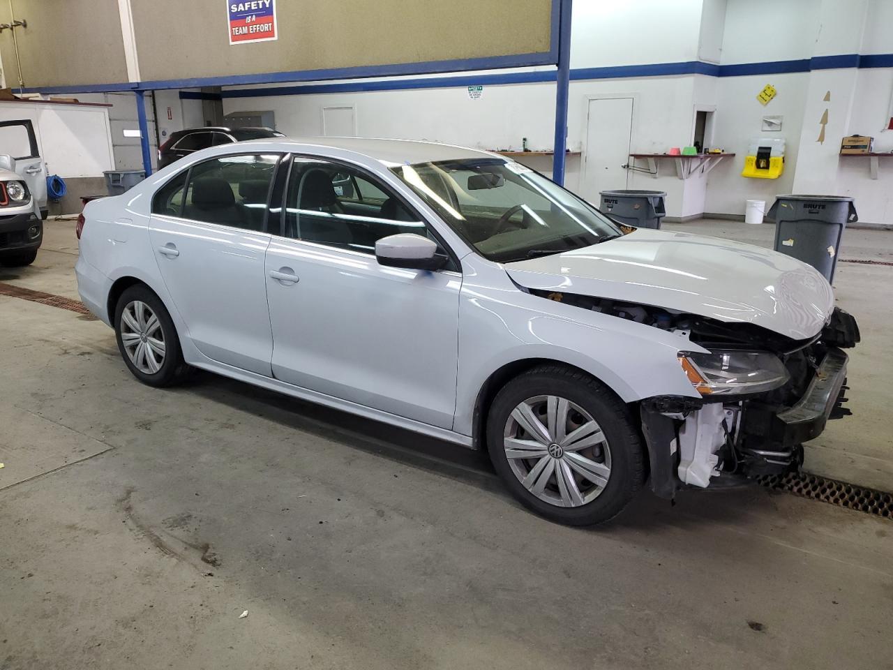 2017 VOLKSWAGEN JETTA S - Image 4