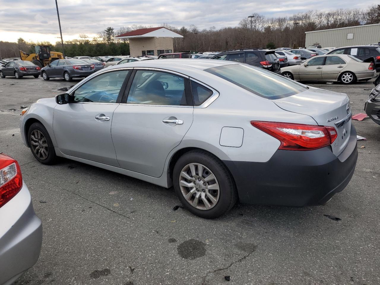 2017 NISSAN ALTIMA 2.5 - Image 2