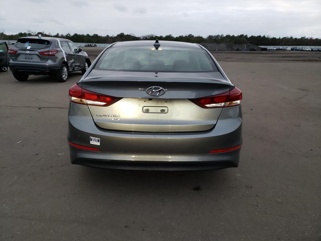 2018 HYUNDAI ELANTRA SE - Фото 6