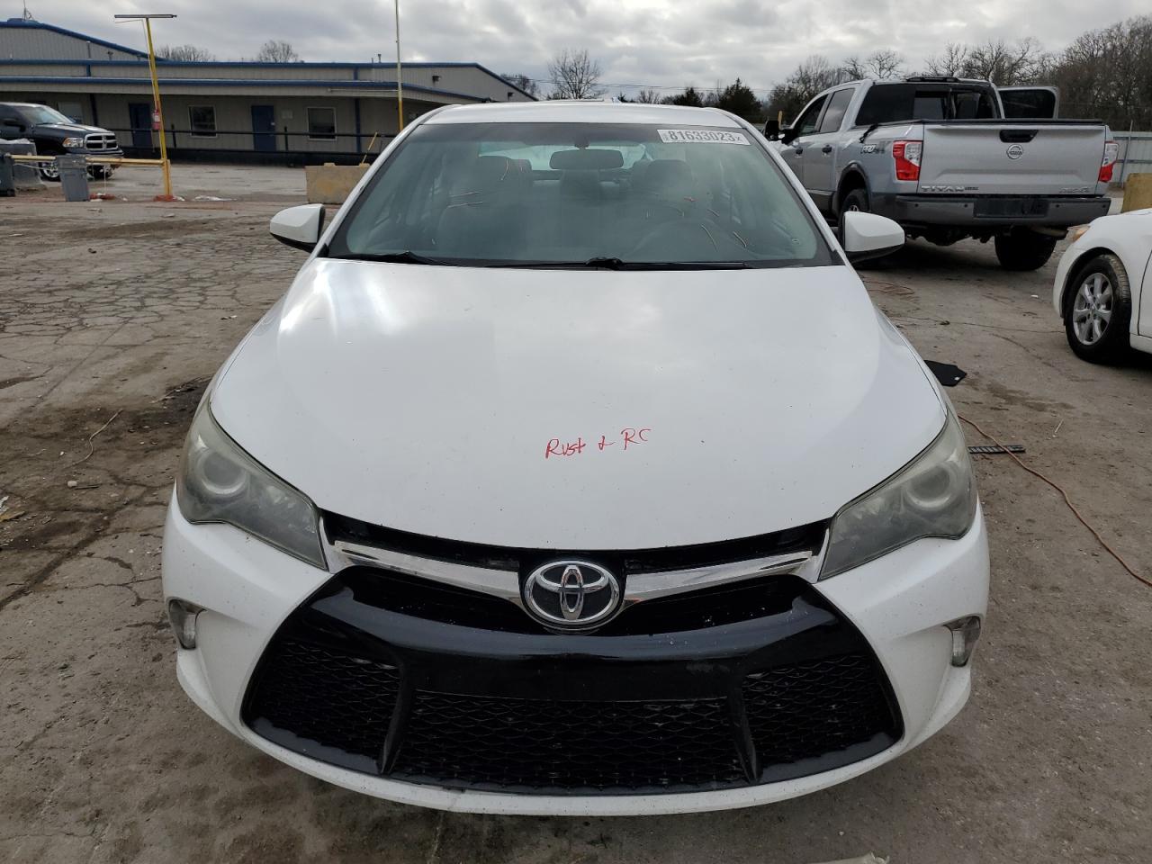 2016 TOYOTA CAMRY LE - Фото 5