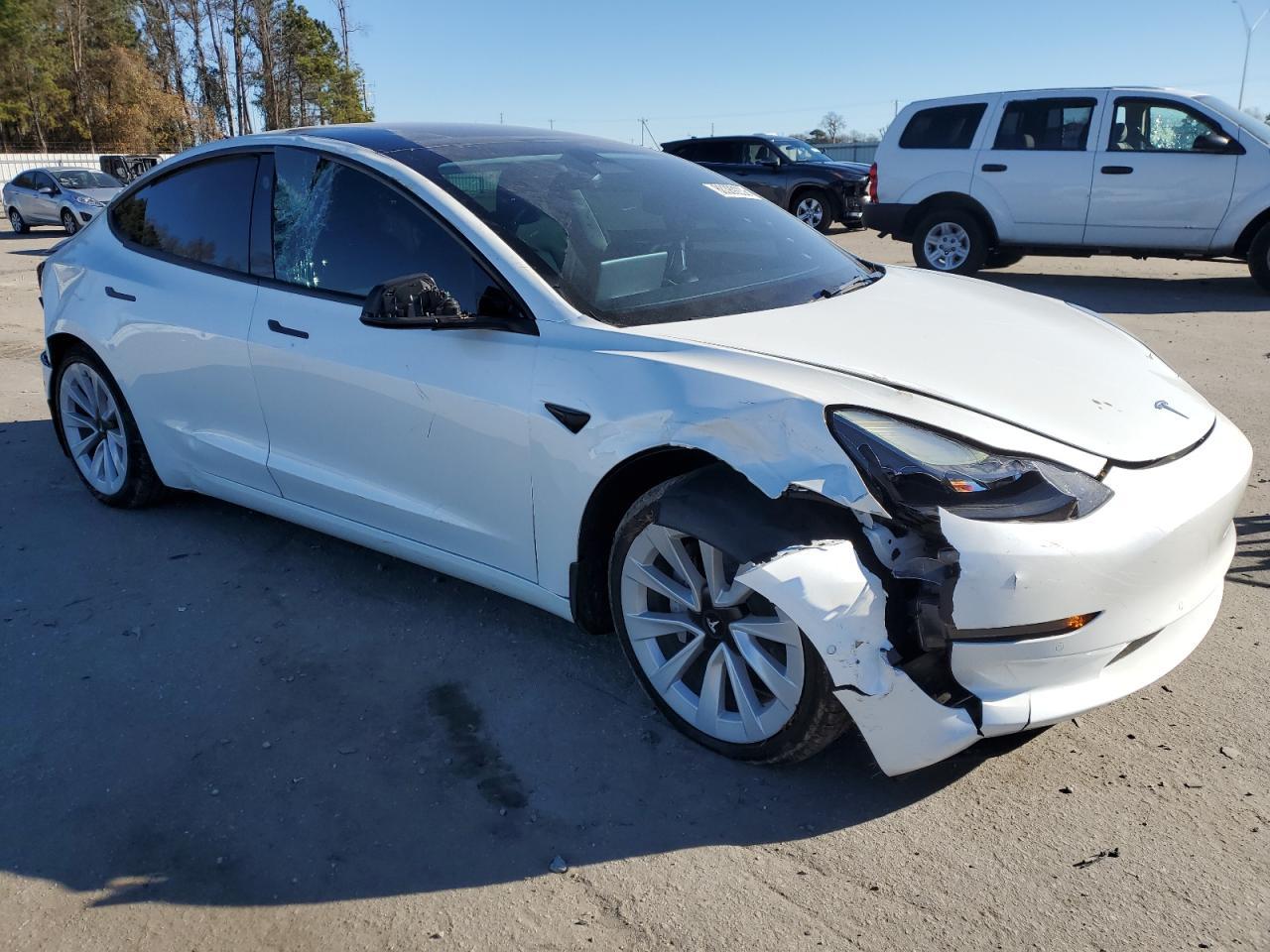 2022 TESLA MODEL 3 - Image 4