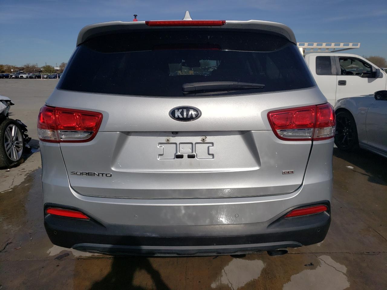 2016 KIA SORENTO LX - Image 6