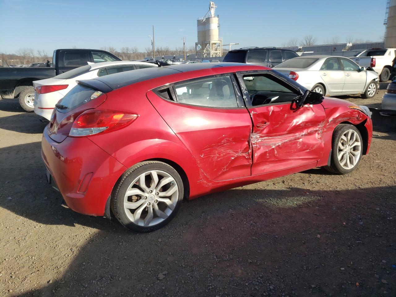 2013 HYUNDAI VELOSTER - Фото 3