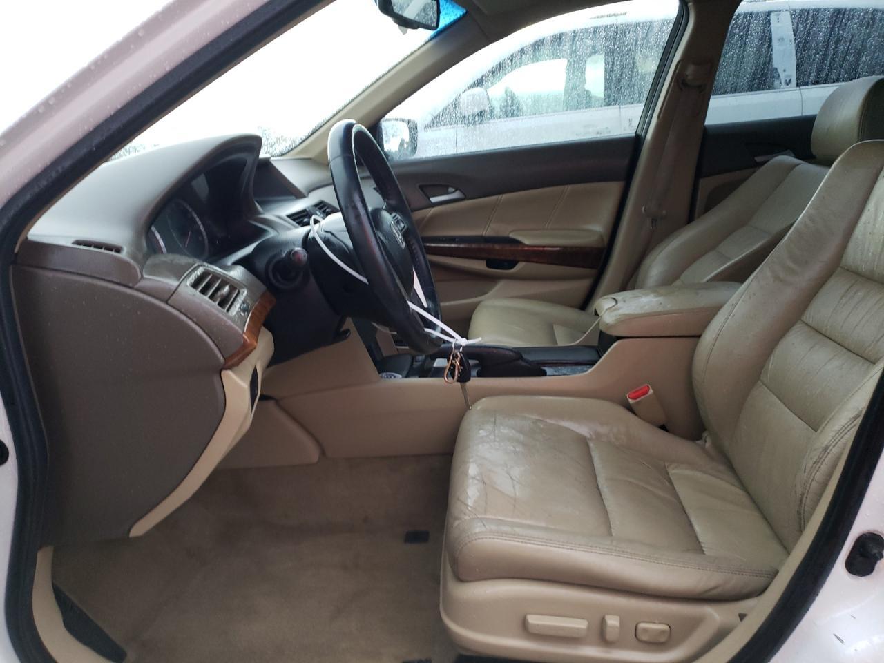 2010 HONDA ACCORD EXL - Image 7