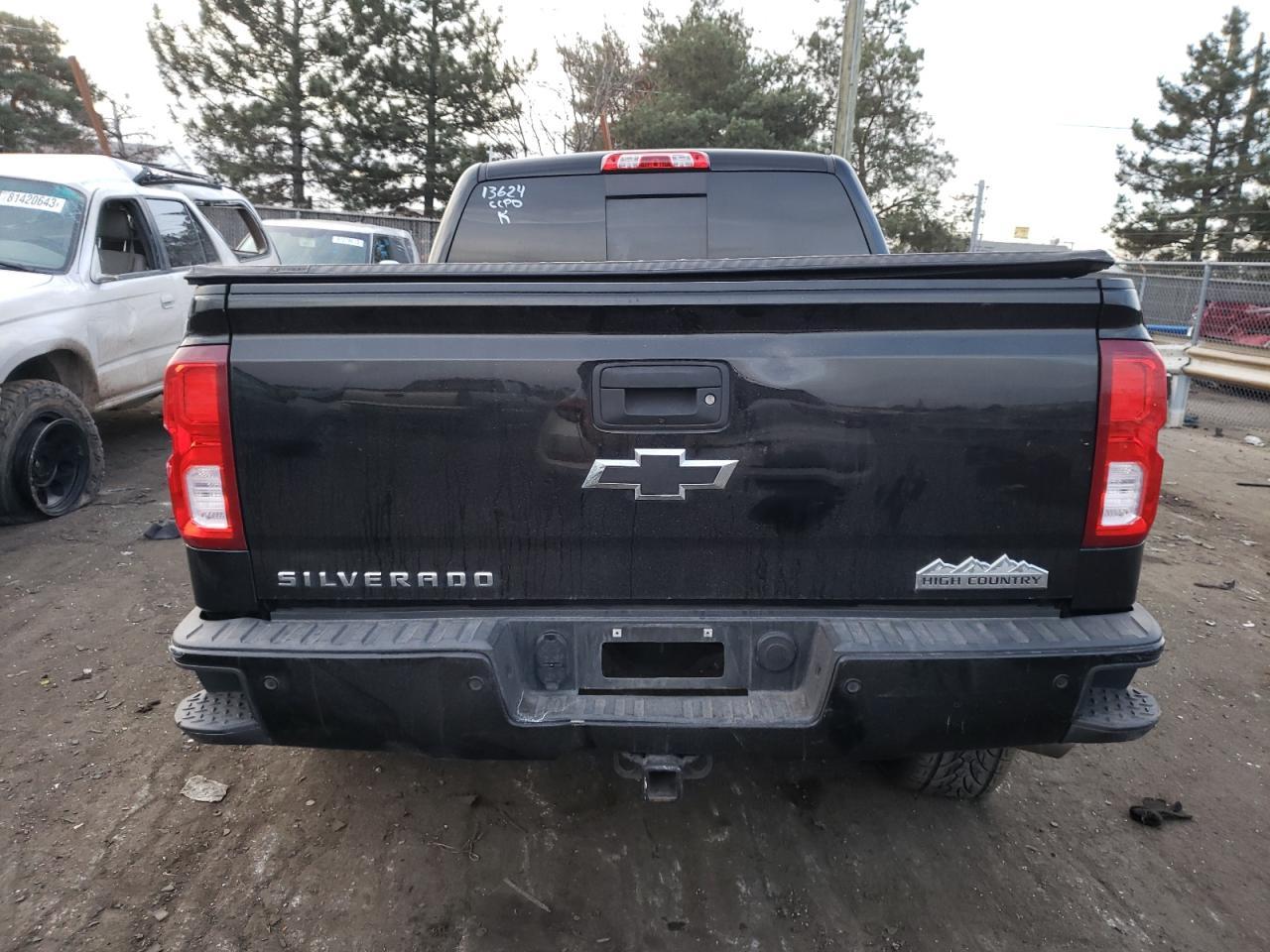 2017 CHEVROLET SILVERADO - Image 6